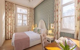 Gatto Perso Luxury Studios And Apartments
